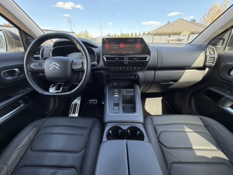 Салон Citroen C5 Aircross после рестайлинга